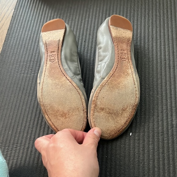 Tory Burch Caroline 2 Leather Ballet Flats Grey - Picture 10 of 13